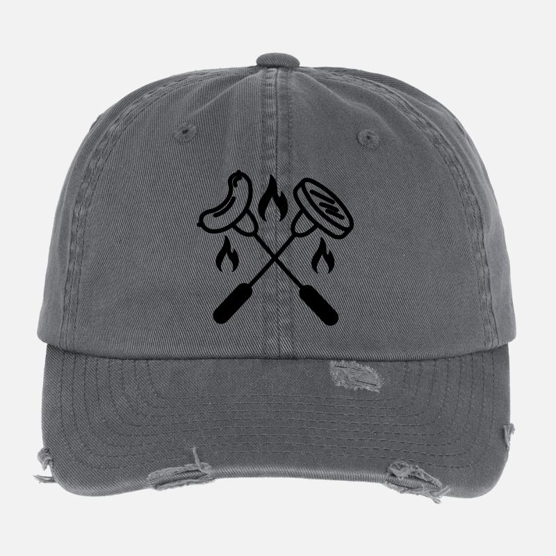 Zwei gekreuzte Gabeln mit Wurst und Hamburger Flexfit Vintage Destroyed Cap