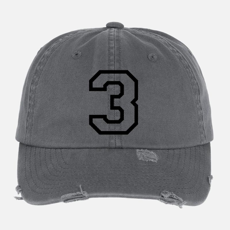 LE NUMÉRO 3-3 Casquette vintage effet usé Flexfit