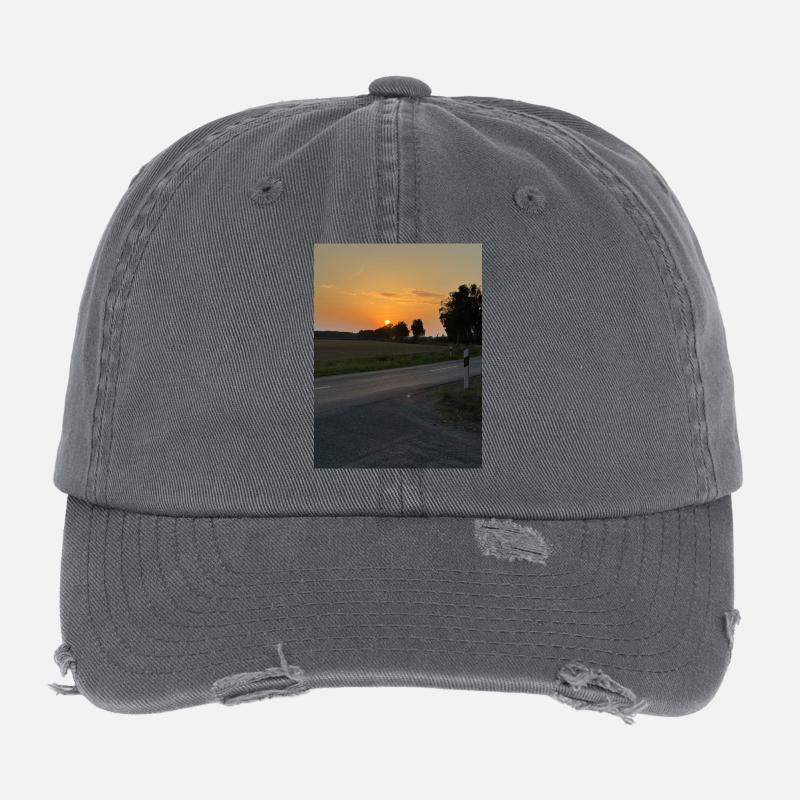Coucher de soleil sur le bord de la route Casquette vintage effet usé Flexfit