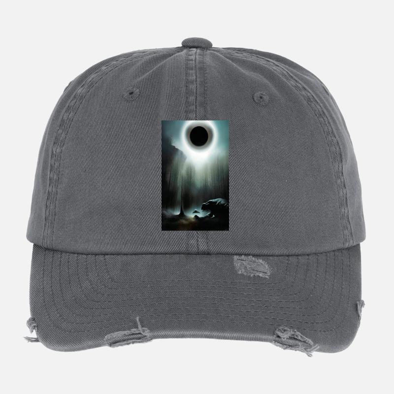 Creepy Horror Comic Alien on a strange planet land Flexfit Vintage Destroyed Cap