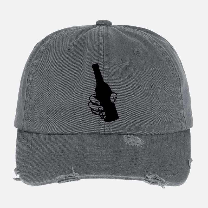 Main avec une bouteille de bière Casquette vintage effet usé Flexfit