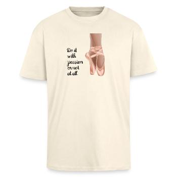 Passion - Oversized Heavyweight Unisex T-Shirt - Creme - Vorne - Alina (178cm) & Michal (187cm)