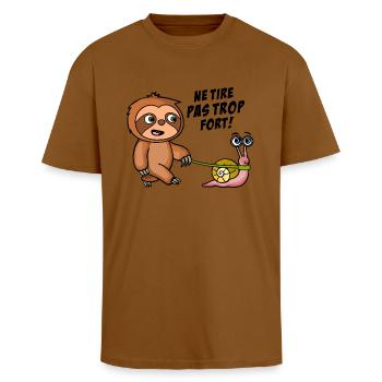 Ziehen Sie nicht zu stark. Dunkle Hemden - Oversized Heavyweight Unisex T-Shirt - Toffee - Vorne - Alina (178cm) & Michal (187cm)