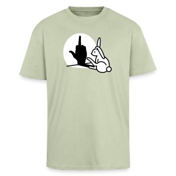 Kaninchen Schatten Hand FUCK OFF Mittelfinger Hase - Oversized Heavyweight Unisex T-Shirt - Leichtes Salbeigrün  - Vorne - Alina (178cm) & Michal (187cm)