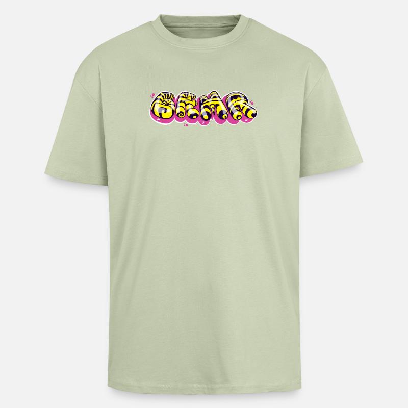Farbenfrohes Textdesign im Graffiti-Stil - Oversized Heavyweight Unisex T-Shirt - Leichtes Salbeigrün 