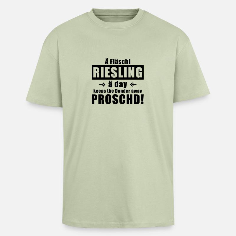 Fläschl Riesling a day! - Oversized Heavyweight Unisex T-Shirt - Leichtes Salbeigrün 