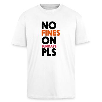 NO FINES ON SUNDAYS PLS / KEINE STRAFZETTEL - Oversized Heavyweight Unisex T-Shirt - Weiß - Vorne - Alina (178cm) & Michal (187cm)