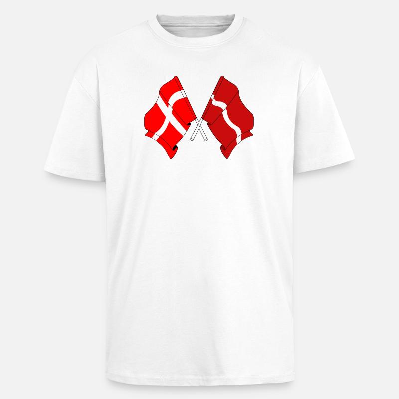 Drapeau Danemark, drapeau Lettonie - T-shirt unisexe oversize épais - blanc