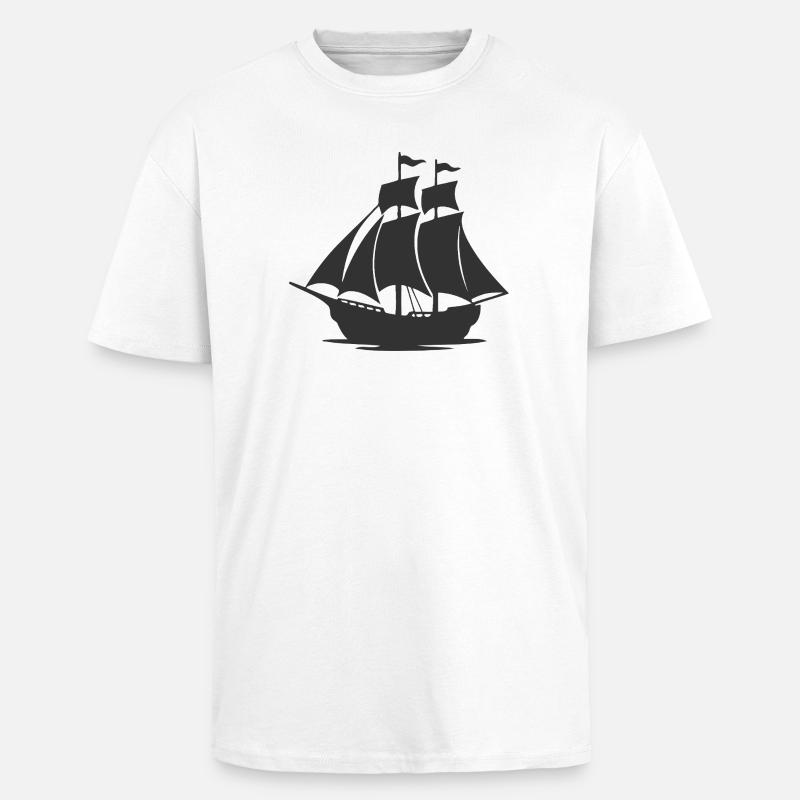 Mysteriöse Silhouette eines Segelschiffs - Oversized Heavyweight Unisex T-Shirt - Weiß