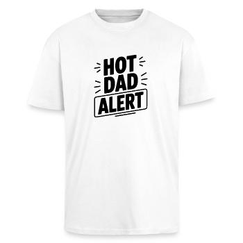 Hot Dad Alarm - Oversized Heavyweight Unisex T-Shirt - Weiß - Vorne - Alina (178cm) & Michal (187cm)
