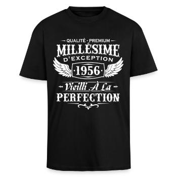 Vintage 1956 Vintage 1956 Birthday Gift - Unisex Oversized Heavyweight T-shirt - black - Front - Alina (178cm) & Michal (187cm)