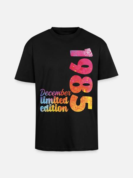 December 1985 Birthday Gift - Unisex Oversized Heavyweight T-shirt - black
