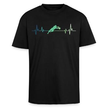 Fußballtorwart Herzschlag - Oversized Heavyweight Unisex T-Shirt - Schwarz - Vorne - Alina (178cm) & Michal (187cm)