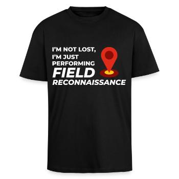 Feltrekognosering GIS-landmåler Kartlegging Humor - Unisex oversized t-skjorte i kraftig kvalitet - svart - Foran - Alina (178cm) & Michal (187cm)