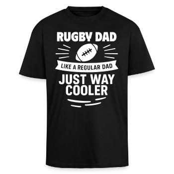 Rugby-Papa – cooler als der Durchschnitt - Oversized Heavyweight Unisex T-Shirt - Schwarz - Vorne - Alina (178cm) & Michal (187cm)