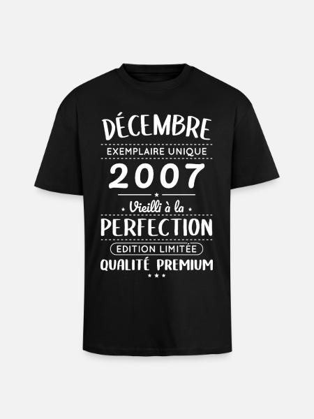 18th Birthday - December 2007 Perfection - Unisex Oversized Heavyweight T-shirt - black