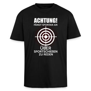 Schütze Sportschütze Gewehr schießen ziel feiern - Oversized Heavyweight Unisex T-Shirt - Schwarz - Vorne - Alina (178cm) & Michal (187cm)