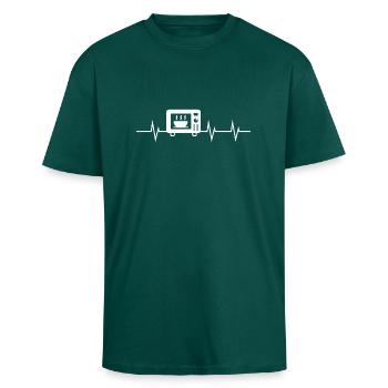 Microwave Love – My heart beats at the touch of a button - Unisex Oversized Heavyweight T-shirt - hunter green - Front - Alina (178cm) & Michal (187cm)