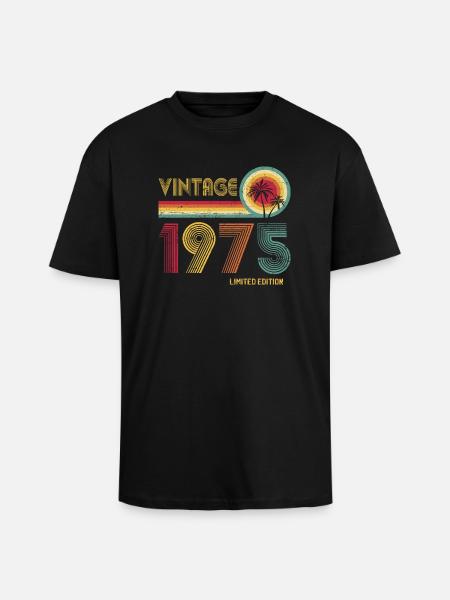 Vintage 1975 Limited Edition – Retro Sunset 50th - Unisex Oversized Heavyweight T-shirt - black