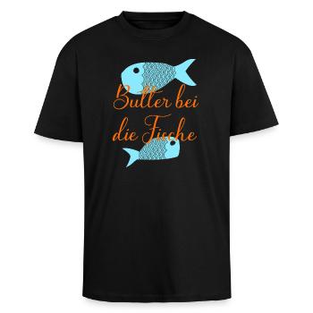 Butter bei die Fische - Oversized Heavyweight Unisex T-Shirt - Schwarz - Vorne - Alina (178cm) & Michal (187cm)