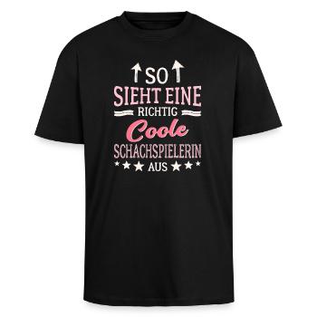 So sieht eine richtig coole Schachspielerin aus   - Oversized Heavyweight Unisex T-Shirt - Schwarz - Vorne - Alina (178cm) & Michal (187cm)