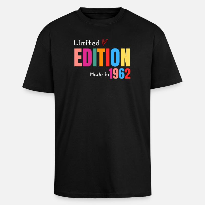 Limitierte Auflage Hergestellt 1962 - Oversized Heavyweight Unisex T-Shirt - Schwarz