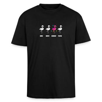 Chemikerin Geschenk Flamingo Chemie Laborantin - Oversized Heavyweight Unisex T-Shirt - Schwarz - Vorne - Alina (178cm) & Michal (187cm)