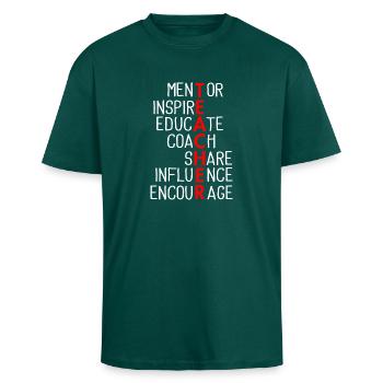 Teacher - Oversized Heavyweight Unisex T-Shirt - hunter Green - Vorne - Alina (178cm) & Michal (187cm)
