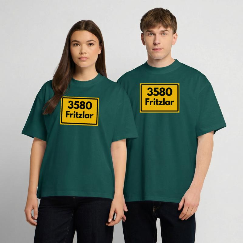 OLD POSTCODE POSTCODE RETRO 3580 FRITZLAR DOMFACH Unisex Oversized Heavyweight T-shirt
