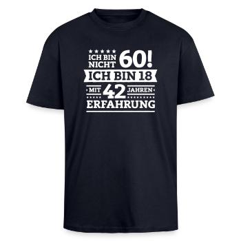 Zum 60. Geburtstag! - Oversized Heavyweight Unisex T-Shirt - French Navy - Vorne - Alina (178cm) & Michal (187cm)