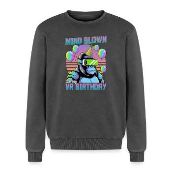 Birthday Gamer VR - Relaxed Unisex Premium Acid-Washed Sweatshirt - Schwarz Acid Wash - Vorne - AI Model Female 172 dark (172cm) & AI Model Male 178 light (178cm)