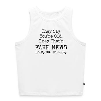 18. Geburtstag | Geburtstag 18 Jahre - Cropped Frauen Organic Tank Top - Weiß - Vorne - Selfina (174cm)