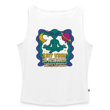 Meditierender Alien im Retro-Space Look - Frauen Organic Tank Top mit U-Boot-Ausschnitt - Weiß - Vorne - Selfina (174cm)