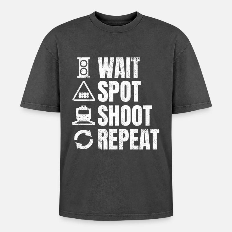 Trainspotter Zeitplan - Oversized Unisex Premium Acid-Washed T-Shirt - Schwarz Acid Wash