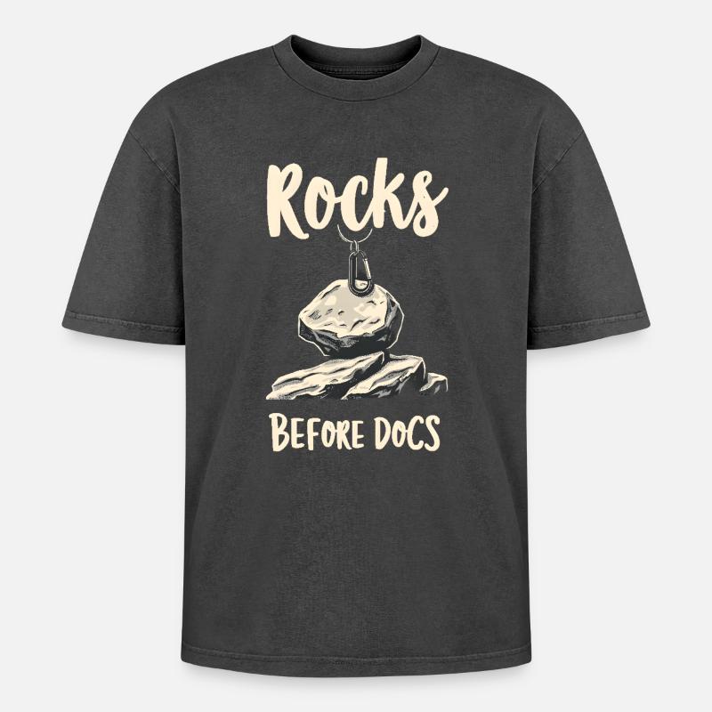 Rocks Before Docs - Oversized Unisex Premium Acid-Washed T-Shirt - Schwarz Acid Wash