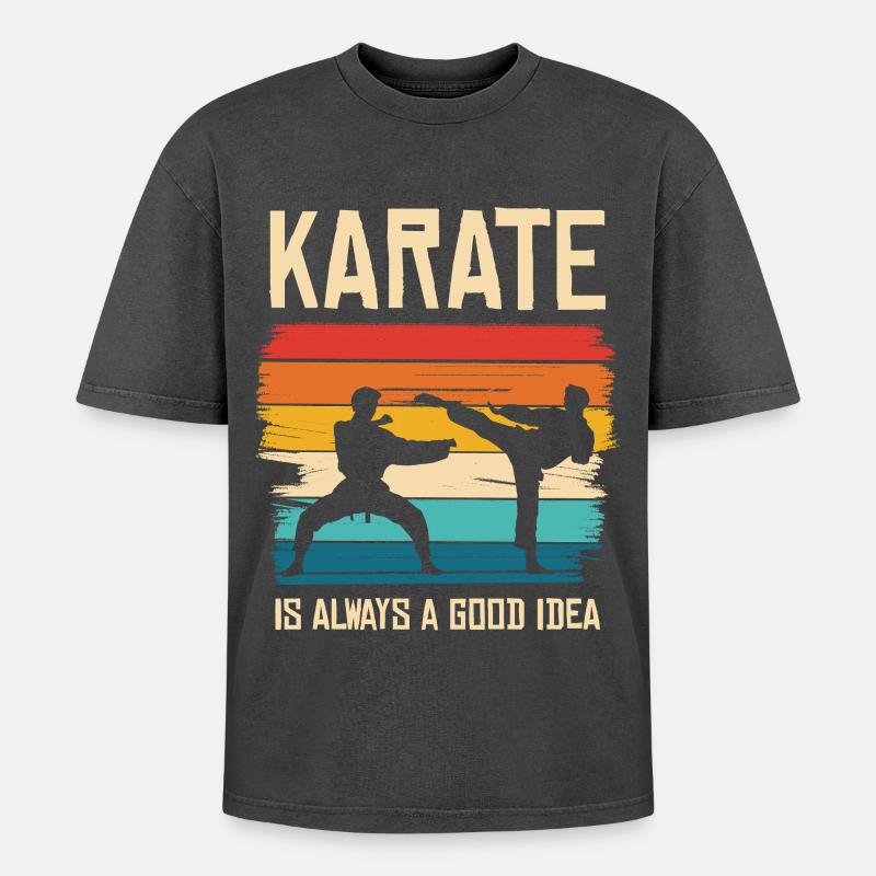 Karate ist immer eine gute Idee - Oversized Unisex Premium Acid-Washed T-Shirt - Schwarz Acid Wash