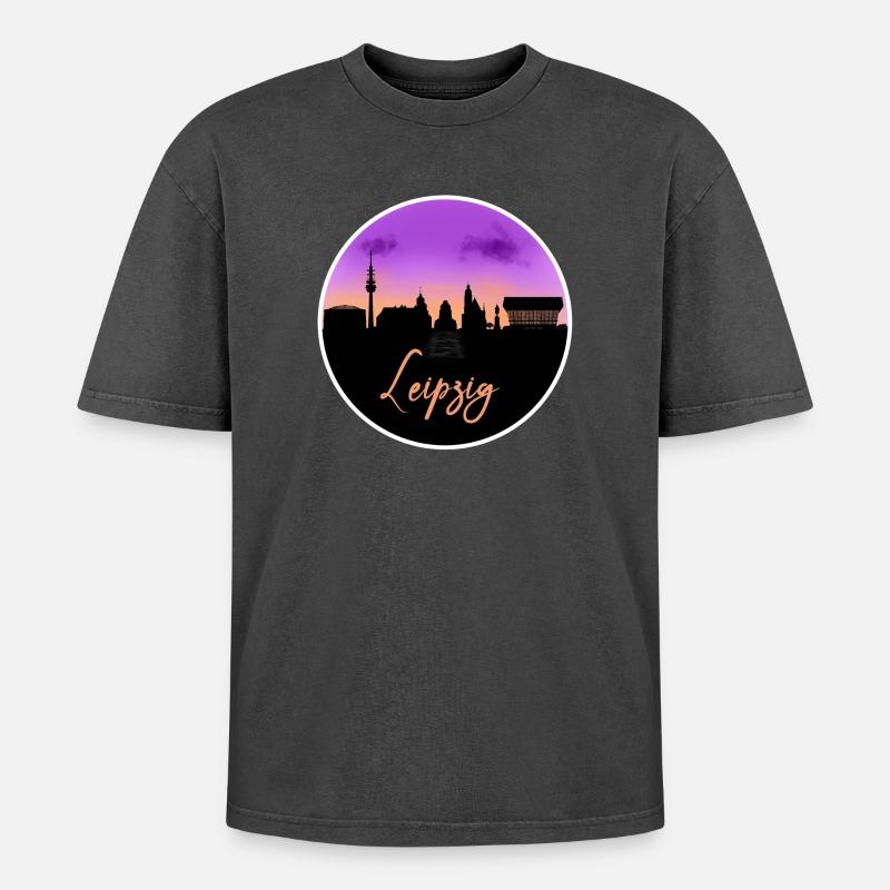 Leipzig Fine Skyline - Oversized Unisex Premium Acid-Washed T-Shirt - acid washed black