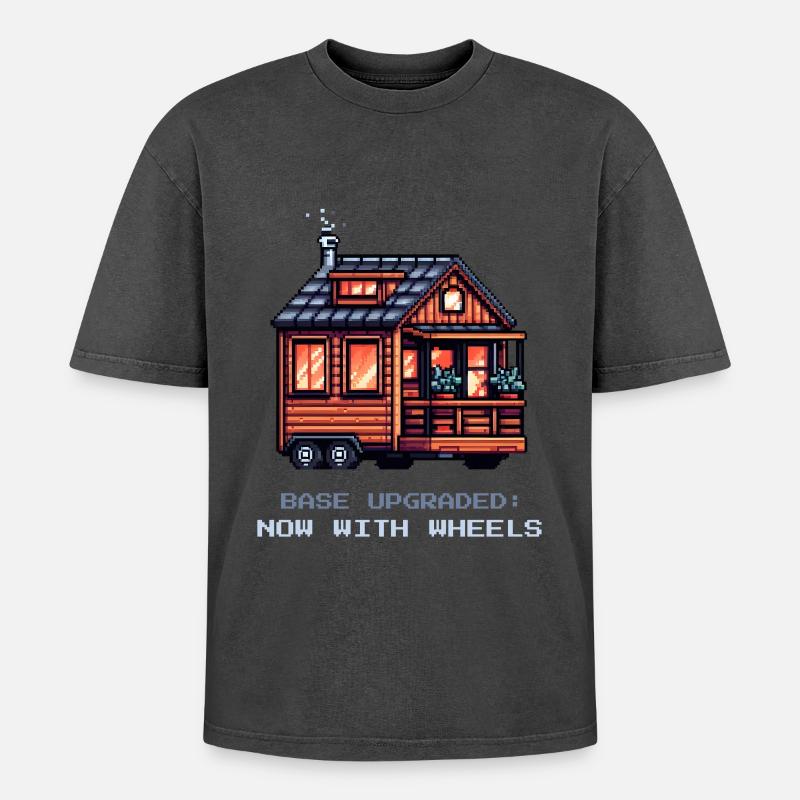 Basis-Upgrade auf Rädern | Tiny House - Oversized Unisex Premium Acid-Washed T-Shirt - undefined