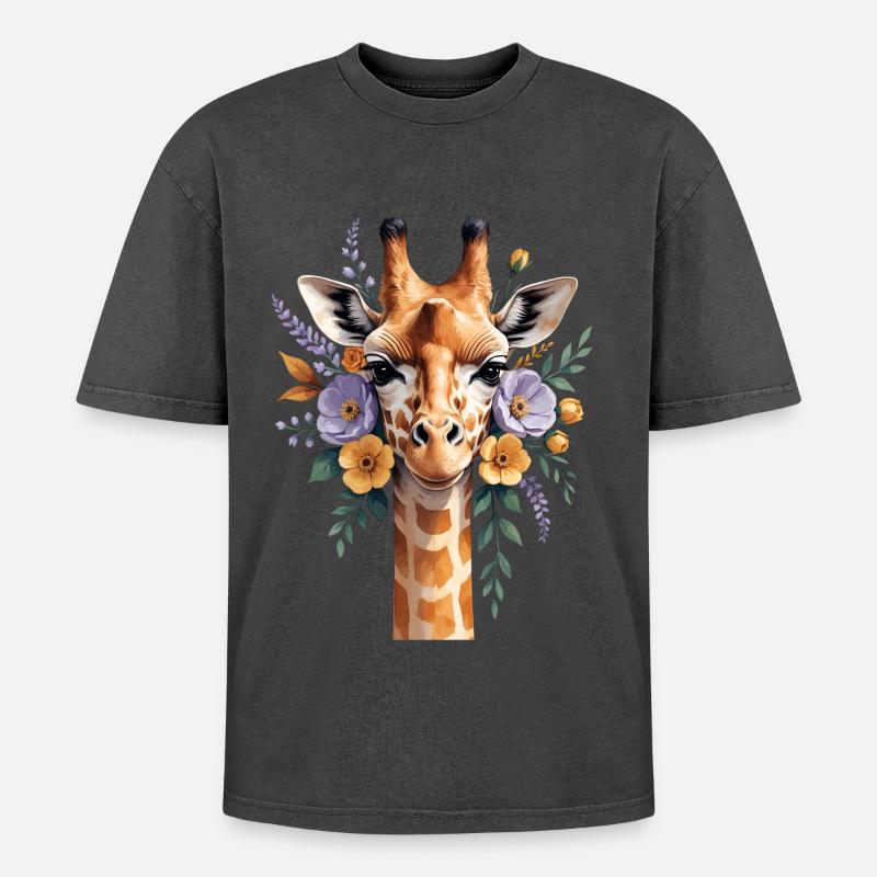 Giraffe mit Blütenkranz - Oversized Unisex Premium Acid-Washed T-Shirt - undefined