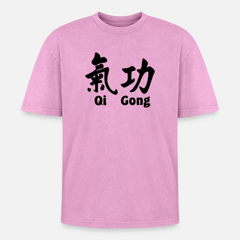 QI-Gong-Skript mit Text horizontal - Oversized Unisex Premium Acid-Washed T-Shirt - Pink Acid Wash
