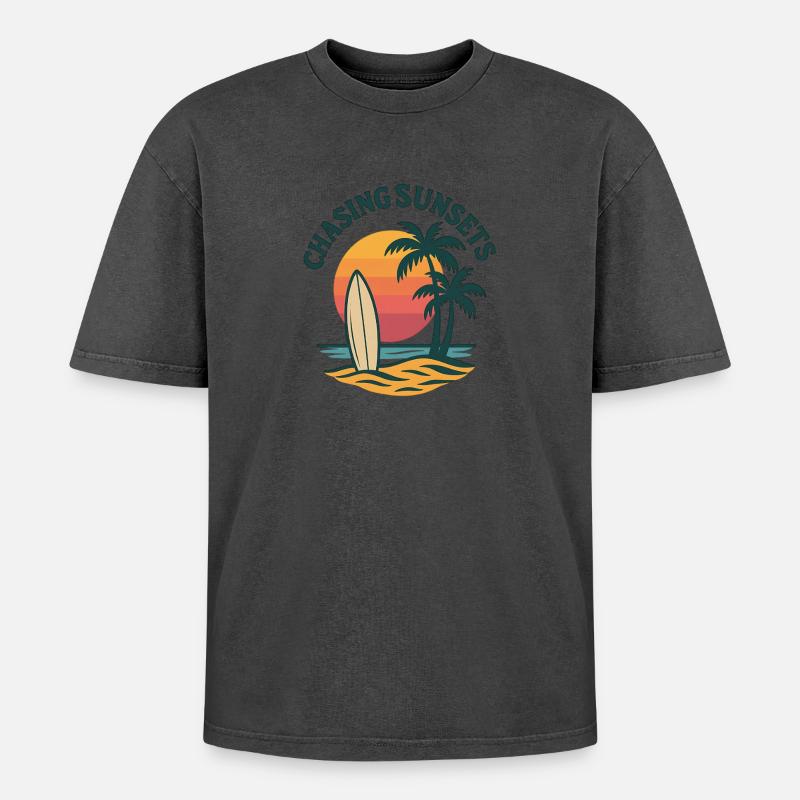 Chasing Sunsets – Surf & Beach Vibes - Oversized Unisex Premium Acid-Washed T-Shirt - Pink Acid Wash