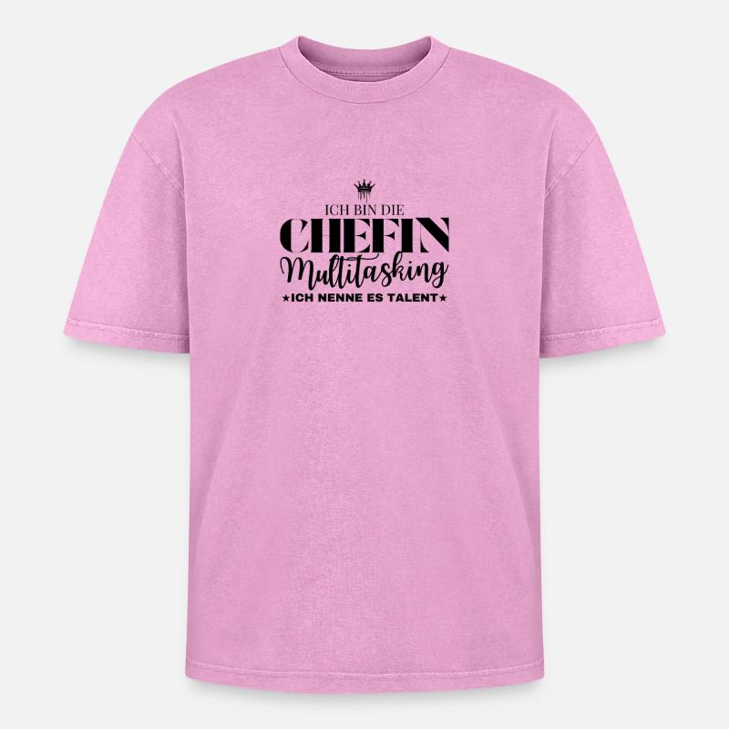 Multitasking Chefin Spruch - Oversized Unisex Premium Acid-Washed T-Shirt - Pink Acid Wash