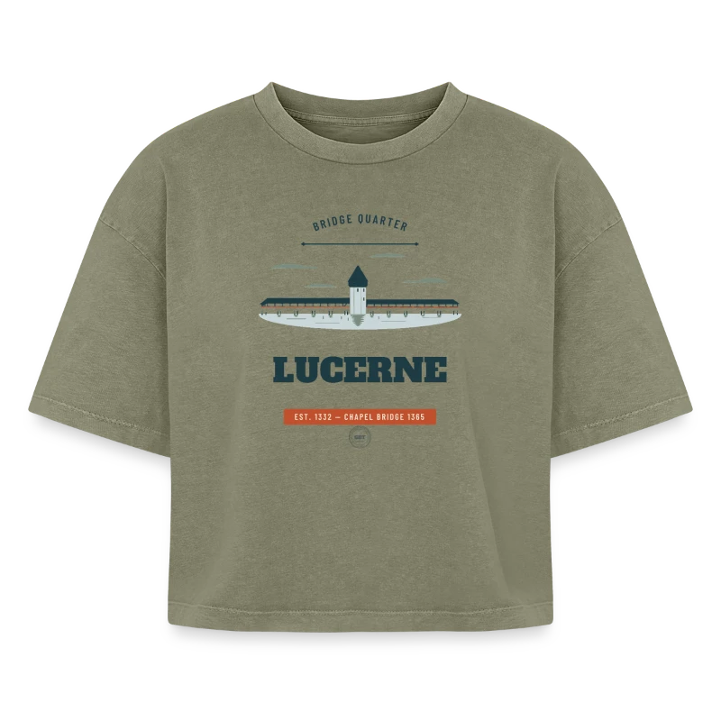 Abzeichen Lucerne auf boxy women's premium acid washed t-shirt