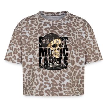 Street Music - Boxy Leo Women's Premium Organic T-Shirt - Leopard print - Front - AI Model Female 172 dark (172cm)