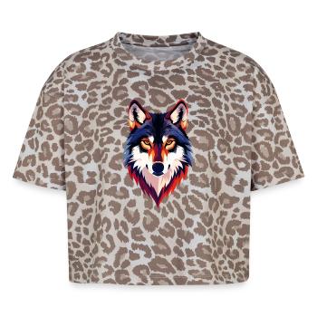 Farbiger Wolfkopf Wolfsblick Wolf Kopf Motiv - Boxy Leo Frauen Premium Organic T-Shirt - Leopard print - Vorne - AI Model Female 172 dark (172cm)