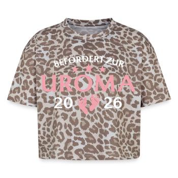 Urgroßmutter 2026 Befördert zur Uroma - Boxy Leo Frauen Premium Organic T-Shirt - Leopard print - Vorne - AI Model Female 172 dark (172cm)