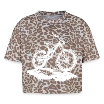 Mountain bikers - Boxy Leo Women's Premium Organic T-Shirt - Leopard print - Front - AI Model Female 172 dark (172cm)