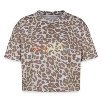 Gadget de cuisine Pulse - T-shirt boxy femme léopard premium - Leopard print - Devant - AI Model Female 172 dark (172cm)