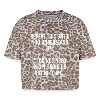 repeat this until you understand it I do not ne - Boxy Leo Frauen Premium Organic T-Shirt - Leopard print - Vorne - AI Model Female 172 dark (172cm)