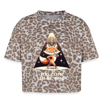 Trop mignon pour être un PNJ | Renard, Jdr - T-shirt boxy femme léopard premium - Leopard print - Devant - AI Model Female 172 dark (172cm)
